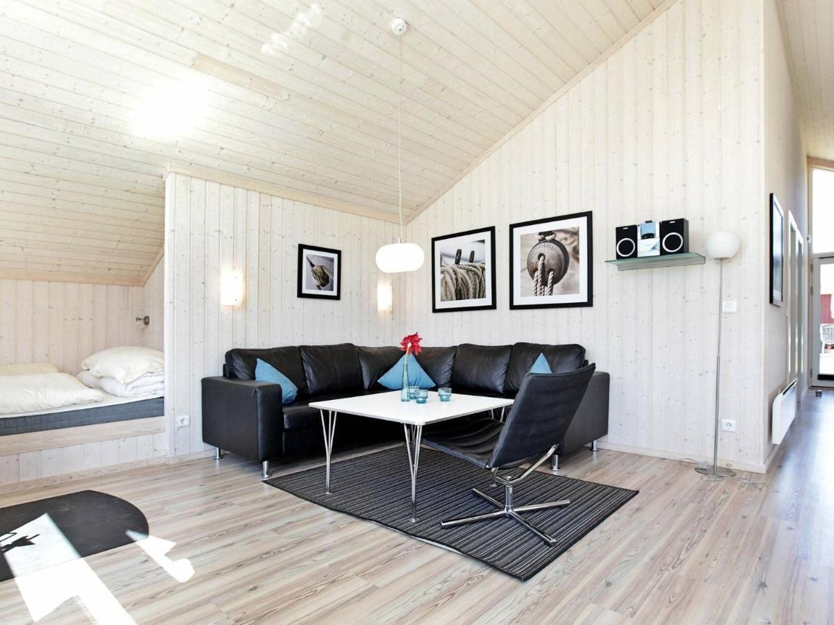 6 Person Holiday Home In Gro Enbrode Großenbrode Exterior foto